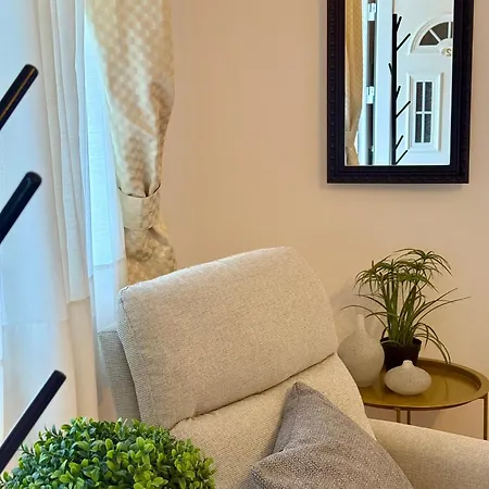 Pnoe Tsimas Apartament *